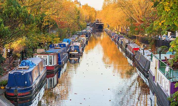 Pet Sitting and House Sitting in the UK - Canal in Autumn